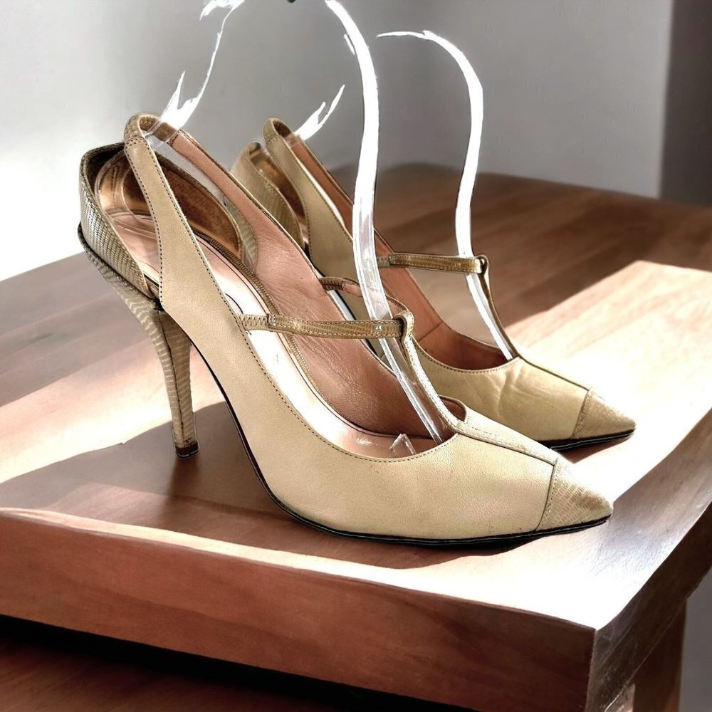 Oscar de la Renta Beige Cream Leather Cap Toe T-Strap Heels Size 38.5 Pumps